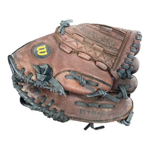 Vist Large View of Product Image Which is Used Wilson A2479 BB/SB Glove RH Throw Brown 10 1/2"