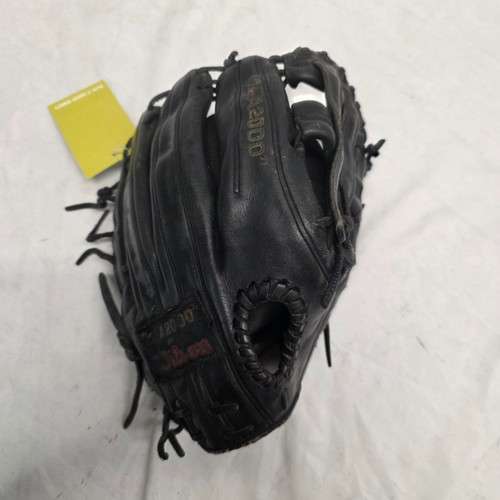 Vist Large View of Product Image Which is Used Wilson A2000 BB/SB First Base RH Throw Black 12"
