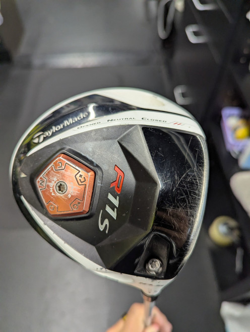 Vist Large View of Product Image Which is Used Taylormade R11S DRIVER Mens Driver RH 10.5 Degree