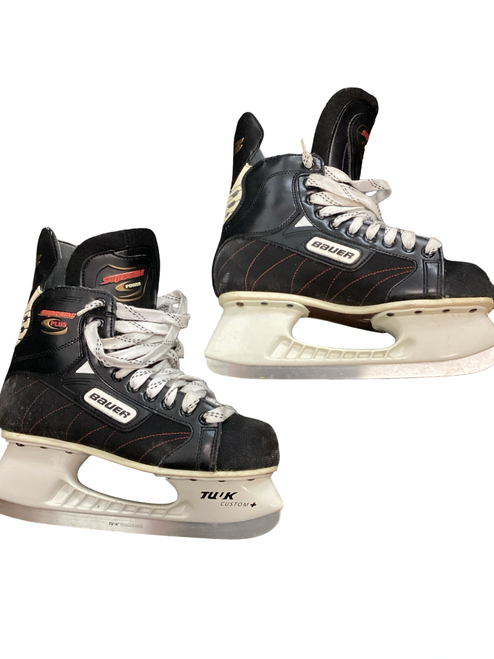 Vist Large View of Product Image Which is Used Bauer SUPREME PLUS Senior Hockey Skate Senior 9
