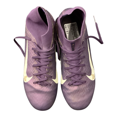 Vist Large View of Product Image Which is Used Nike Soccer Cleats Purple Junior 05.5