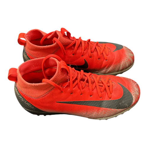 Vist Large View of Product Image Which is Used Nike Soccer Turf Shoes Red And Black Junior 03.5