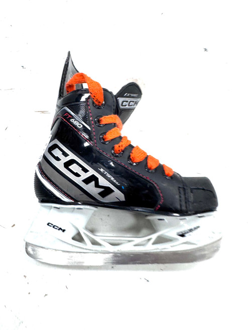 Vist Large View of Product Image Which is Used CCM FT680 Youth Hockey Skate Youth 12.0