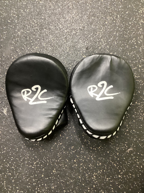 Vist Large View of Product Image Which is Used RING TO CAGE PUNCHING MITTS Boxing Pads Black