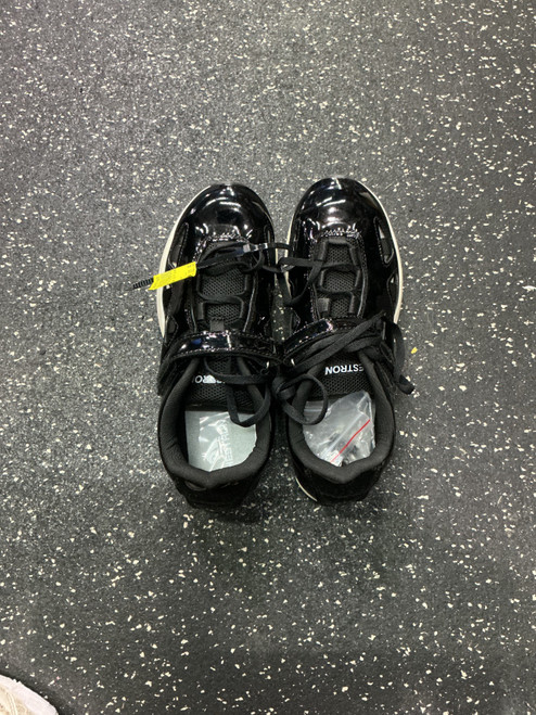 Vist Large View of Product Image Which is Used Track & Field Cleats Jr Black Junior 02.5