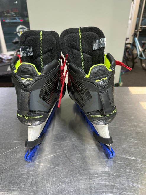 Vist Large View of Product Image Which is Used Bauer ELITE Intermediate Goalie Skate Intermediate 6.0
