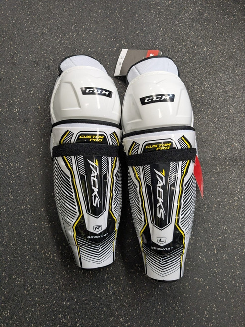 Vist Large View of Product Image Which is Used CCM CUSTOM PRO Senior Shin Guards None 14"