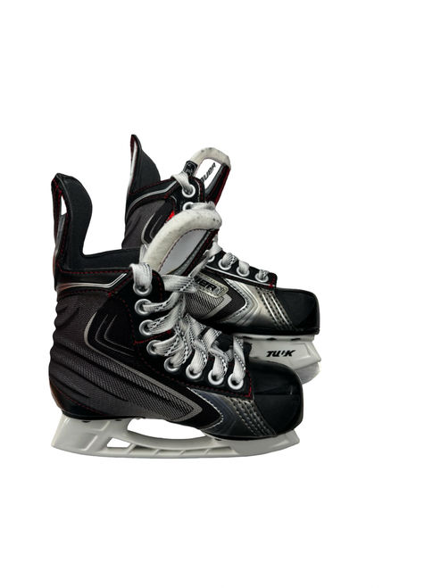 Vist Large View of Product Image Which is Used Bauer VAPOR X60 Youth Hockey Skate Youth 10.0