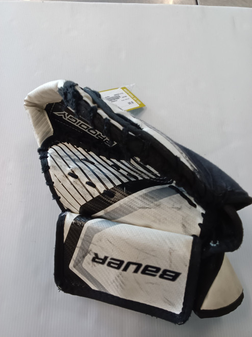 Vist Large View of Product Image Which is Used Bauer PRODIGY Junior Goalie Catcher Black