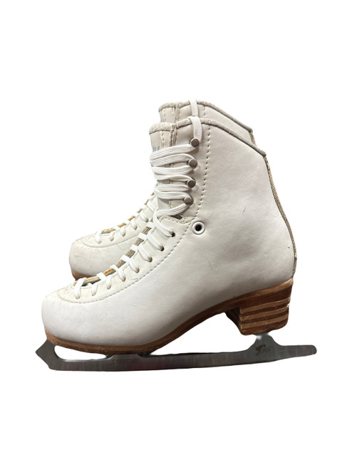 Vist Large View of Product Image Which is Used Jackson DEBUT WomensFigure Skate White Senior 4.5