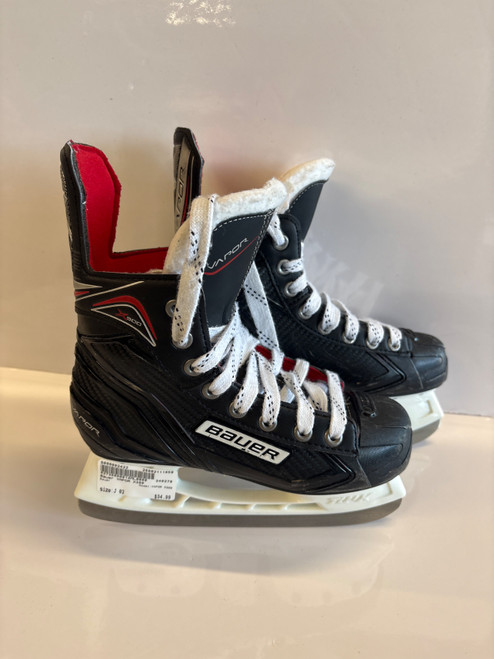 Vist Large View of Product Image Which is Used Bauer VAPOR X300 Junior Hockey Skate Junior 02