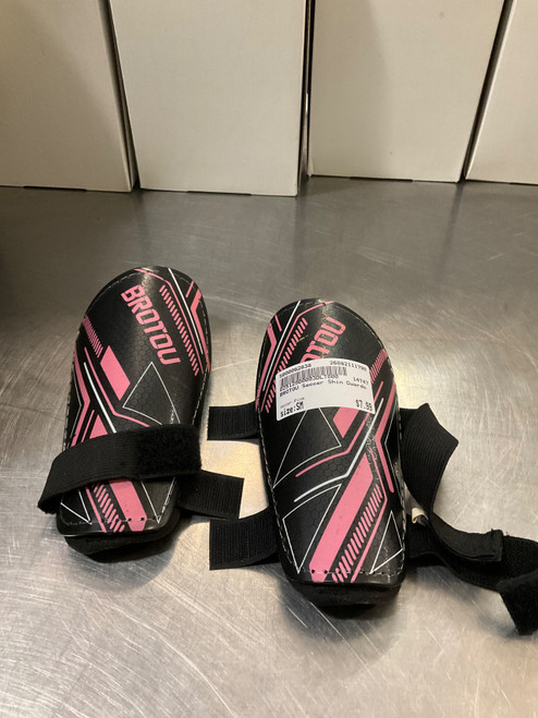 Vist Large View of Product Image Which is Used Soccer Shin Guards Youth Pink SM
