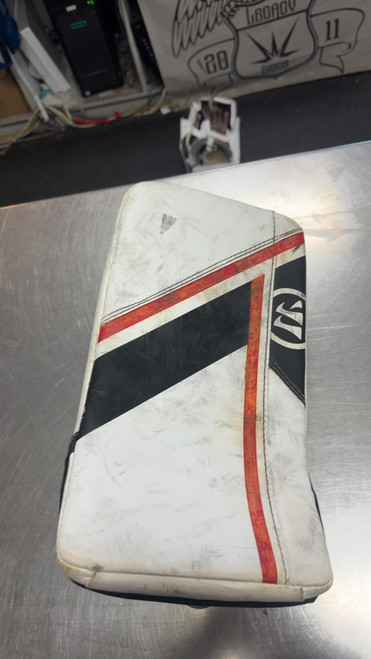 Vist Large View of Product Image Which is Used Warrior RG6 Junior Goalie Blocker White