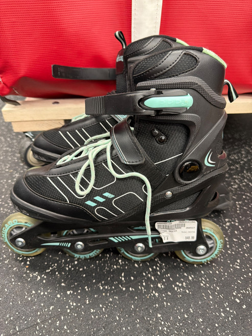 Vist Large View of Product Image Which is Used Chicago SKATES Senior Rec Fitness Skates Black Senior 8