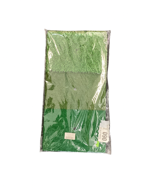 Vist Large View of Product Image Which is Used PGM TRI TURF GOLF MAT Putting Aid