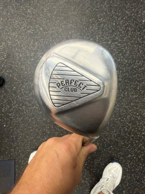 Vist Large View of Product Image Which is Used PERFECT CLUB Mens Fairway Wood RH 7 Wood