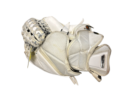 Vist Large View of Product Image Which is Used Bauer ULTRA SONIC Senior Goalie Catcher White