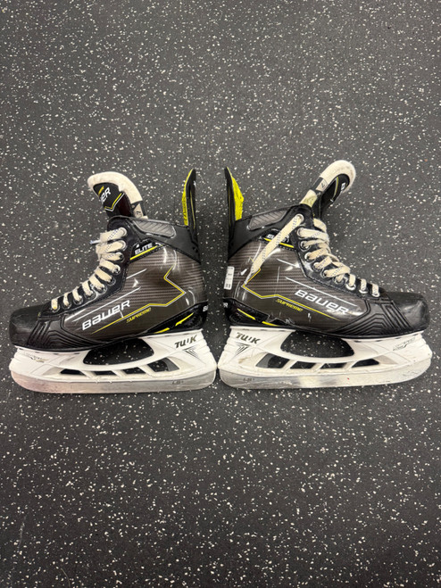 Vist Large View of Product Image Which is Used Bauer SUPREME ELITE Senior Hockey Skate Senior 7