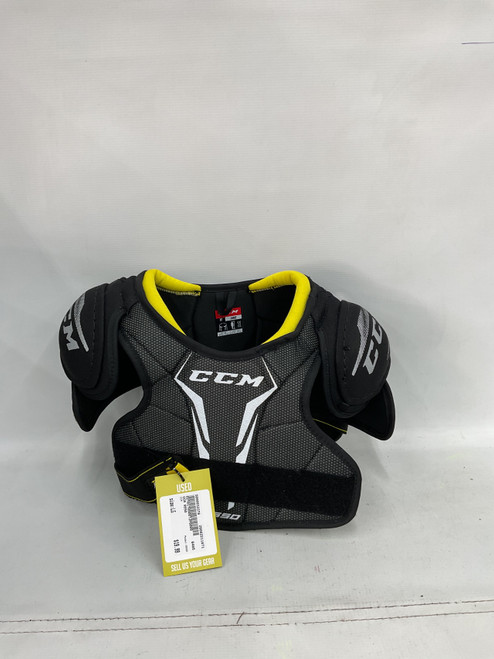 Vist Large View of Product Image Which is Used CCM 9550 Youth Shoulder Pads LG