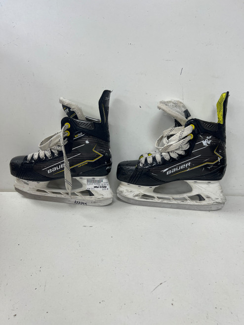 Vist Large View of Product Image Which is Used Bauer SUPREME M30 Intermediate Hockey Skate Intermediate 4.5