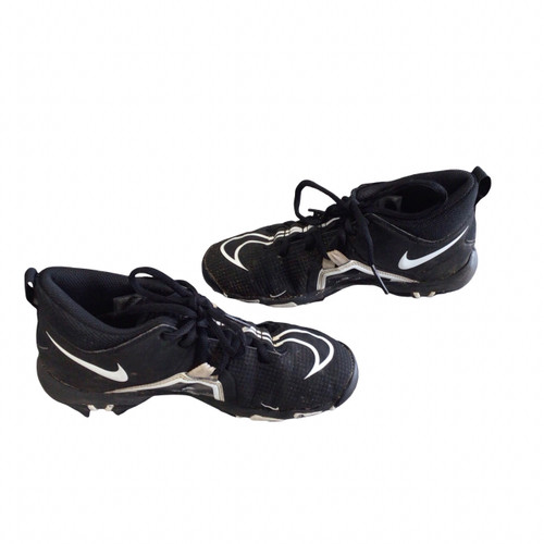Vist Large View of Product Image Which is Used Nike ALPHA Jr FB Cleats Black Junior 03