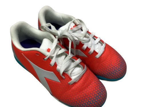 Vist Large View of Product Image Which is Used Diadora Soccer Cleats Royal Blue And Red Junior 01.5