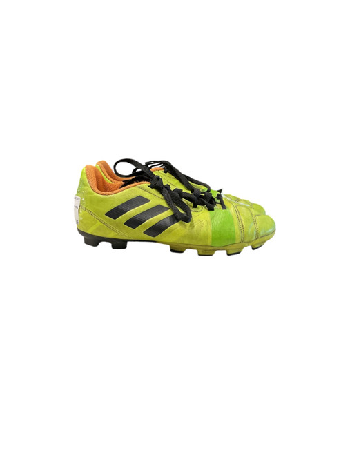Vist Large View of Product Image Which is Used Adidas Soccer Cleats Yellow Junior 04
