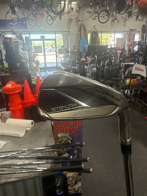 Vist Large View of Product Image Which is Used Taylormade STEALTH Mens Iron Set RH 4I-PW