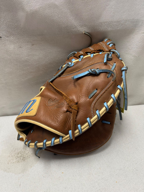 Vist Large View of Product Image Which is Used Marucci OXBOW BB/SB Catchers RH Throw Brown 33 1/2"