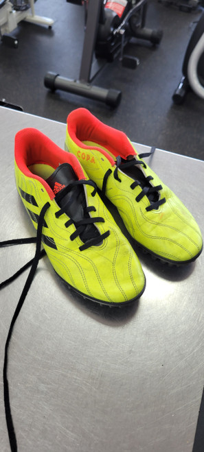 Vist Large View of Product Image Which is Used Adidas Soccer Turf Shoes Yellow Senior 6.5