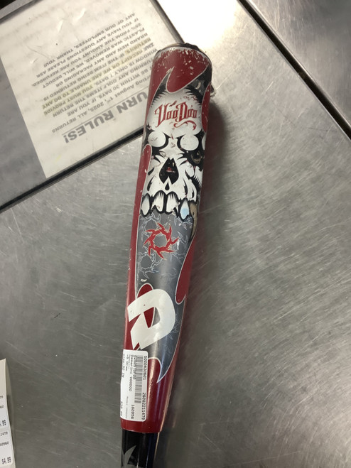 Vist Large View of Product Image Which is Used Demarini VOODOO BB/SB USSSA 2 3/4 Bat 32"