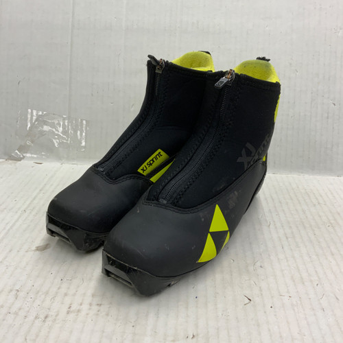 Vist Large View of Product Image Which is Used Fischer XJ SPRINT Boys NNN XC Ski Boots Black W 06.5-07 / JR 4.5-05