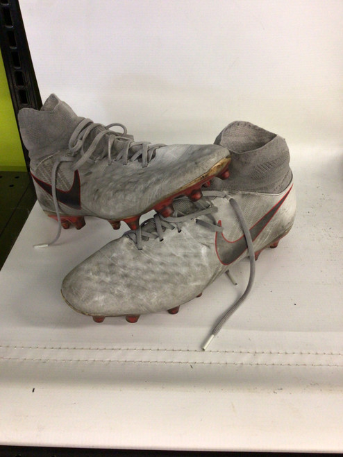 Vist Large View of Product Image Which is Used Nike Soccer Cleats Grey Senior 10.5