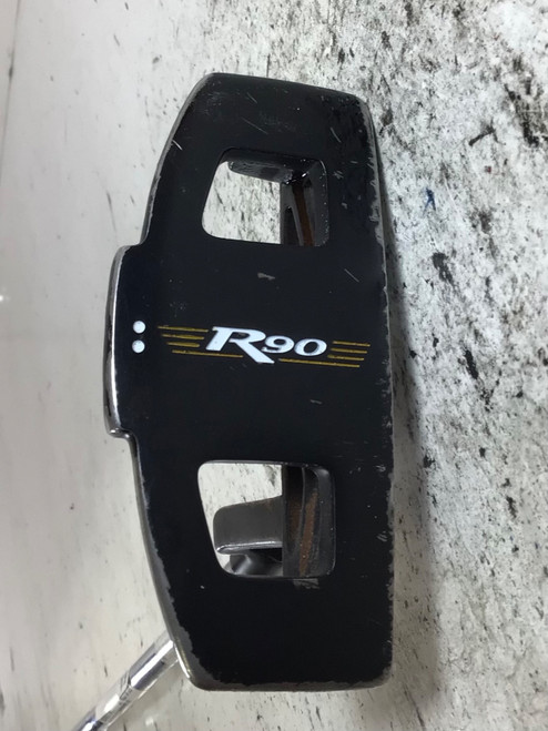 Vist Large View of Product Image Which is Used Wilson R90 Mens Putter RH