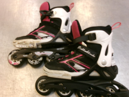 Vist Large View of Product Image Which is Used Rollerblade ADJUSTABLE 5-8 Senior Rec Fitness Skates Pink Adjustable