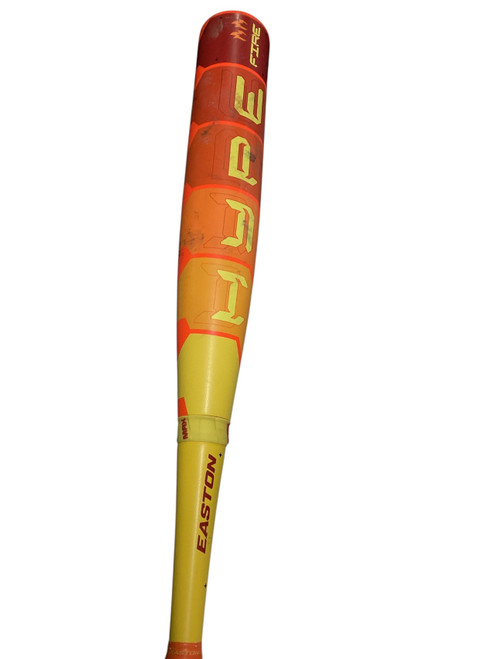 Vist Large View of Product Image Which is Used Easton HYPE FIRE BB/SB USA 2 5/8 Bat 31"