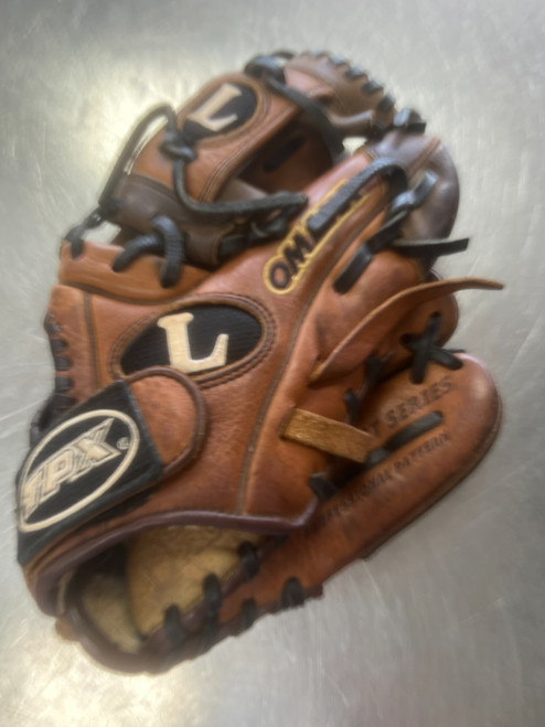 Vist Large View of Product Image Which is Used Louisville Slugger OMAHA BB/SB Glove RH Throw Brown 10 3/4"