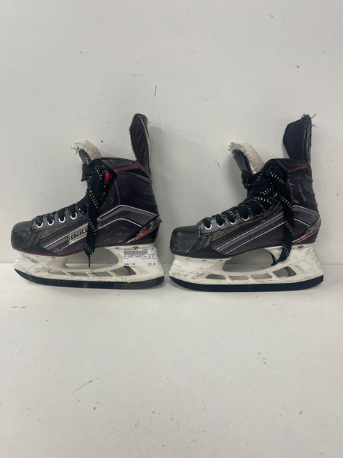 Vist Large View of Product Image Which is Used Bauer VAPOR X700 Junior Hockey Skate Junior 04