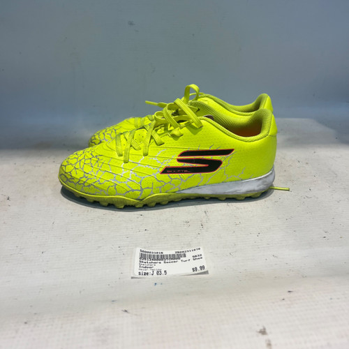 Vist Large View of Product Image Which is Used Sketchers Soccer Turf Shoes Yellow Junior 03.5