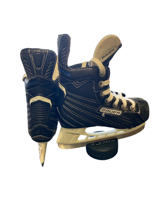 Vist Large View of Product Image Which is Used Bauer NEXUS Youth Hockey Skate Youth 11.0