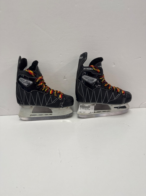Vist Large View of Product Image Which is Used CCM INTRUDER SKATES Youth Hockey Skate Youth 12.0