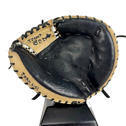 Vist Large View of Product Image Which is Used Rawlings HEART OF THE HIDE PRORYM4BC Catchers Mitt RH Throw 34"