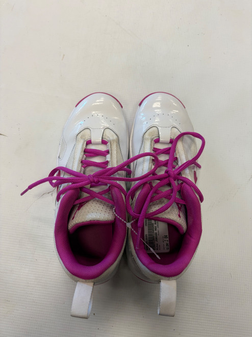 Vist Large View of Product Image Which is Used Nike JORDAN MAX AURA 6 Basketball Shoes Y White Junior 04