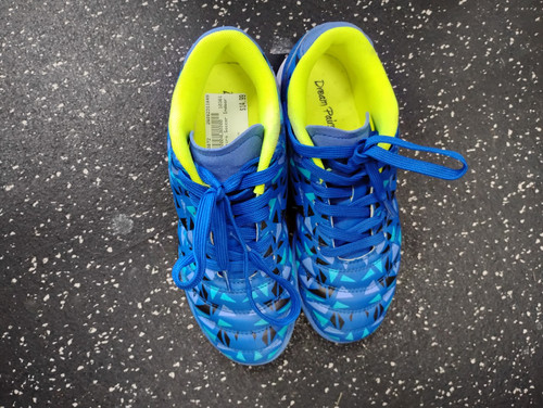 Vist Large View of Product Image Which is Used Dream Pairs Soccer Indoor Shoes Royal Blue Junior 02