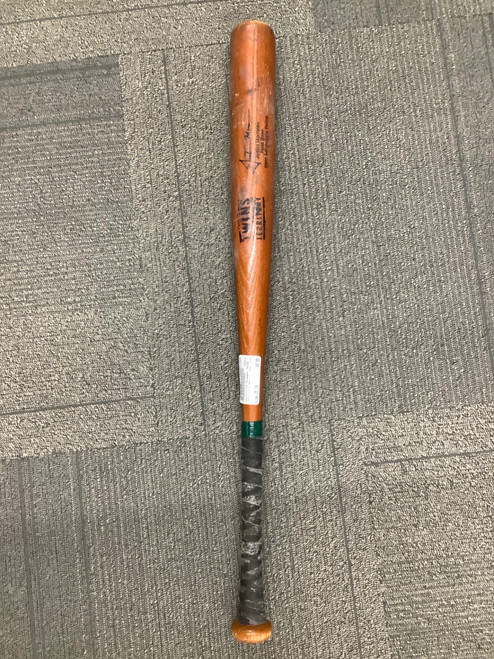 Vist Large View of Product Image Which is Used Louisville Slugger TWINS BB/SB Wood Bat 29"
