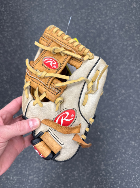 Vist Large View of Product Image Which is Used Rawlings SC105TCI BB/SB Glove RH Throw Brown 10 1/2"