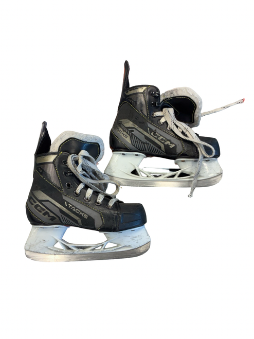 Vist Large View of Product Image Which is Used CCM TACKS Youth Hockey Skate Youth 13.0