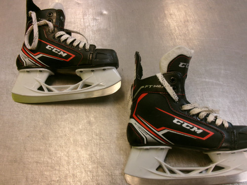 Vist Large View of Product Image Which is Used CCM FT 340 Junior Hockey Skate Junior 03