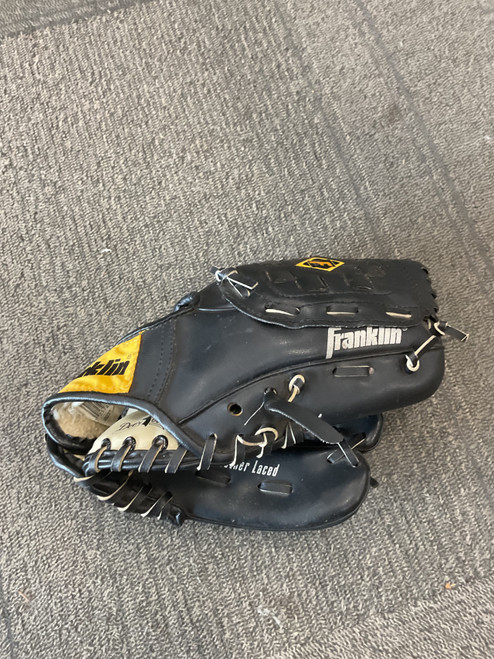 Vist Large View of Product Image Which is Used Franklin FIELD MASTER 4623 BB/SB Glove RH Throw Black 10"