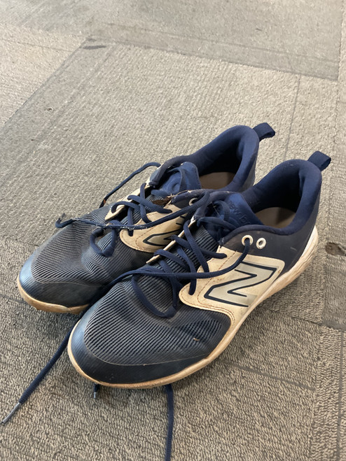 Vist Large View of Product Image Which is Used New Balance 3000 BASEBALL CLEATS BB/SB Cleats Navy Blue Senior 9